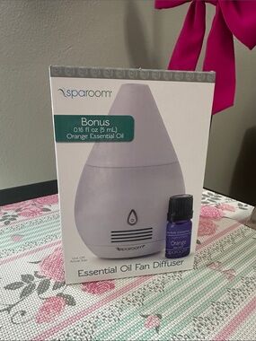 Sparoom Essential Oil Fan Diffuser - NWT